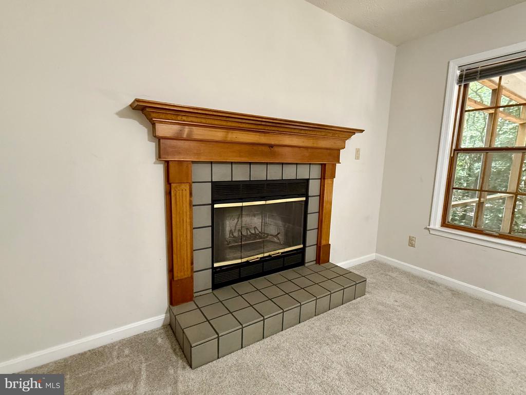 23124 AUTUMN LEAF WAY