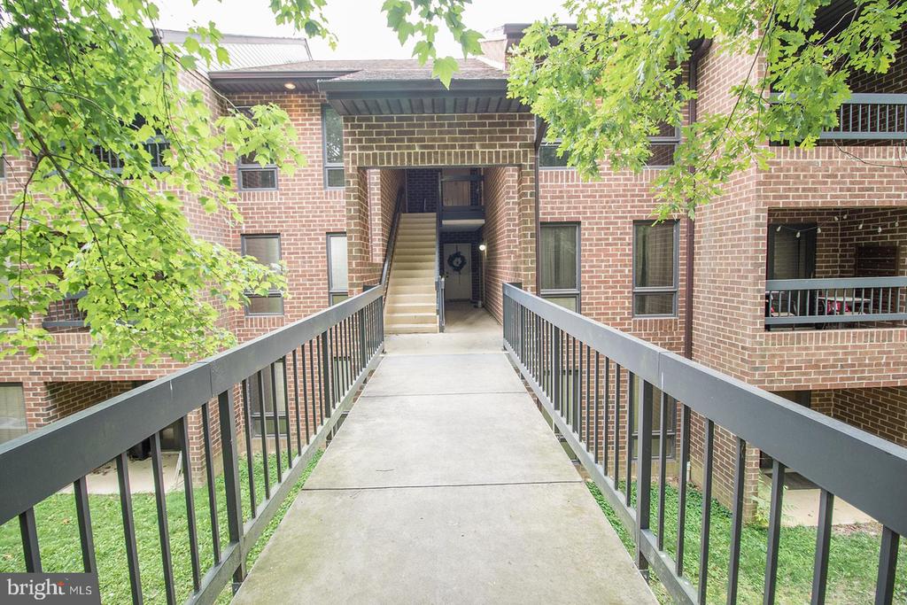 44792 LOCUST RIDGE COURT Unit: 850