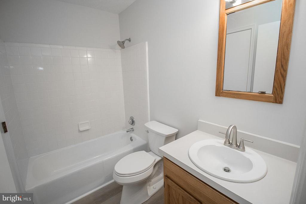 44792 LOCUST RIDGE COURT Unit: 850