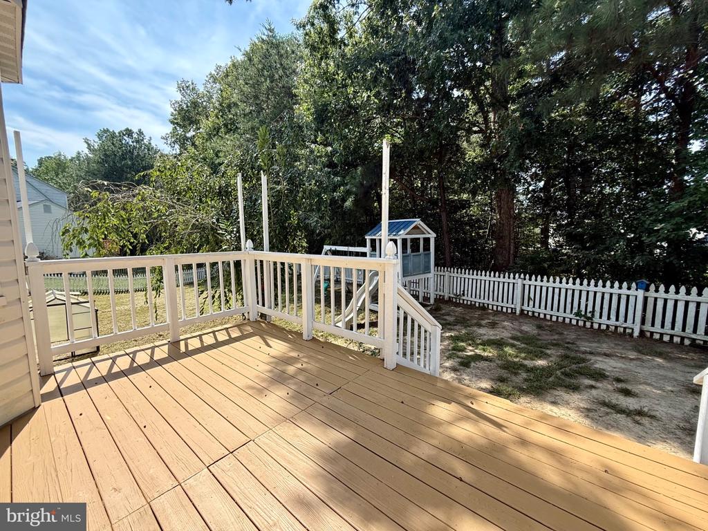 20797 RED ROSE COURT