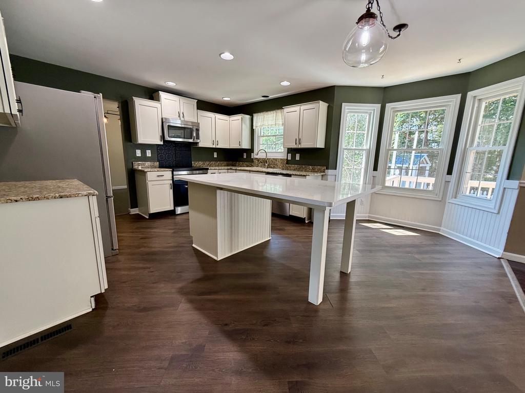 20797 RED ROSE COURT