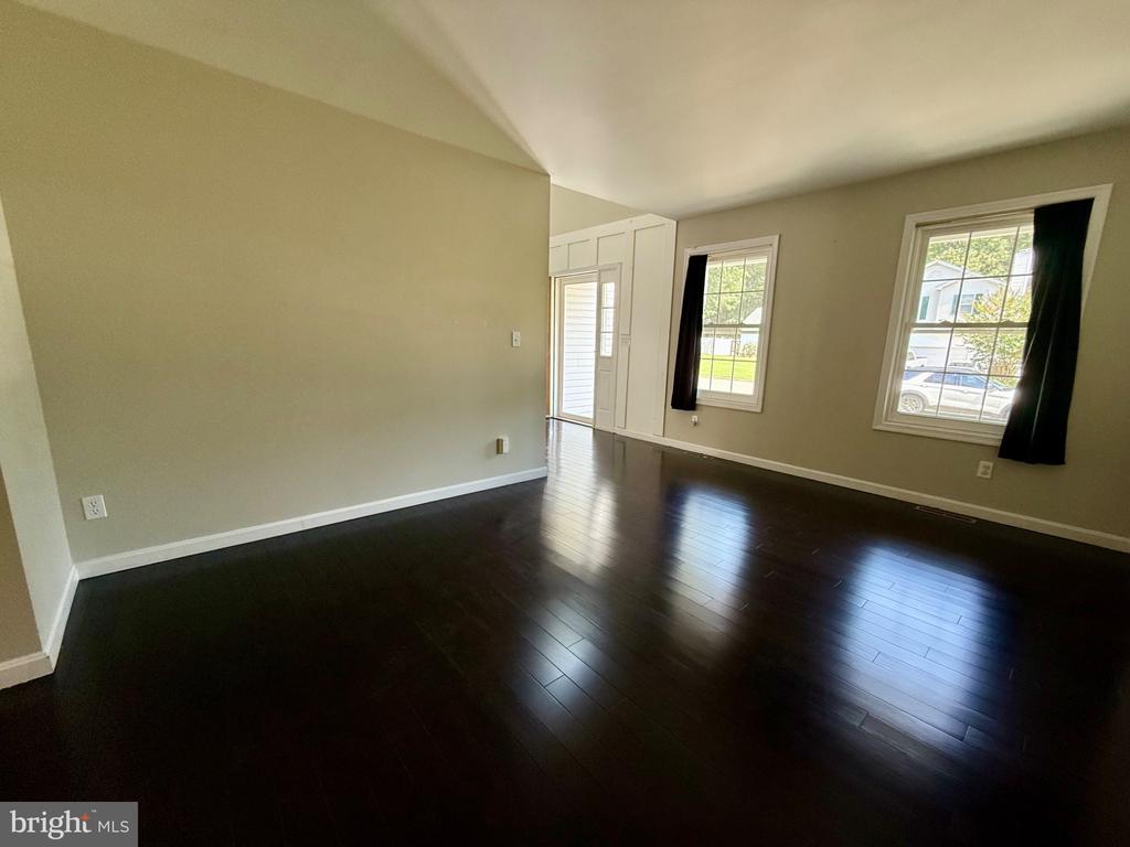 20797 RED ROSE COURT