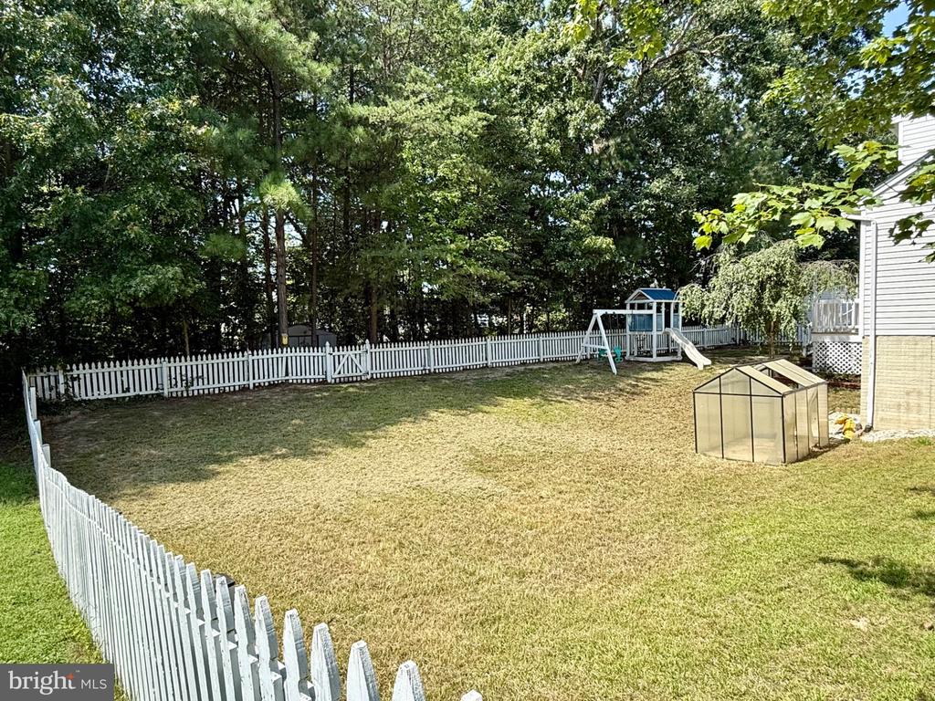 20797 RED ROSE COURT