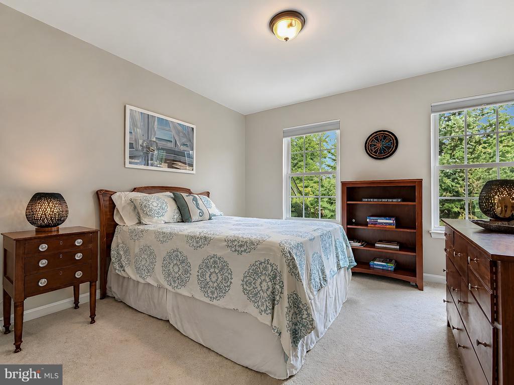 20953 PINTAIL COURT