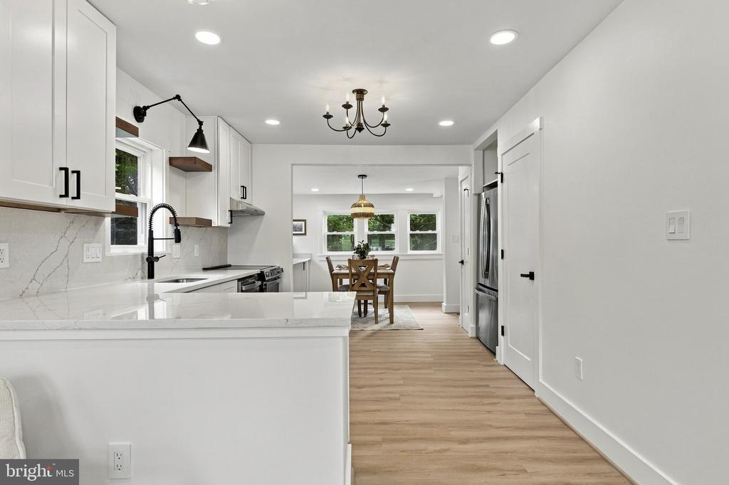 36847 SANDY LANE