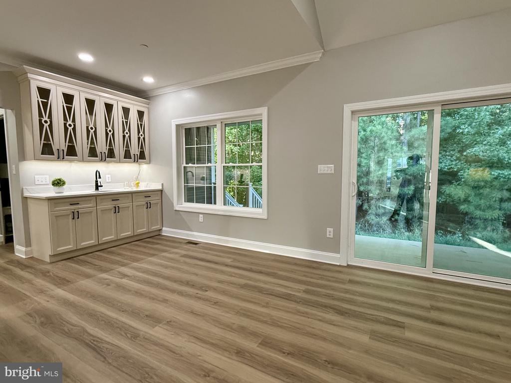 17480 LIGHTHOUSE COMMONS DRIVE