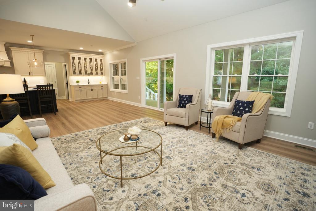 17480 LIGHTHOUSE COMMONS DRIVE