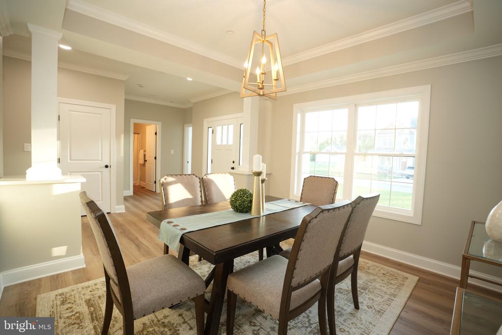 17480 LIGHTHOUSE COMMONS DRIVE