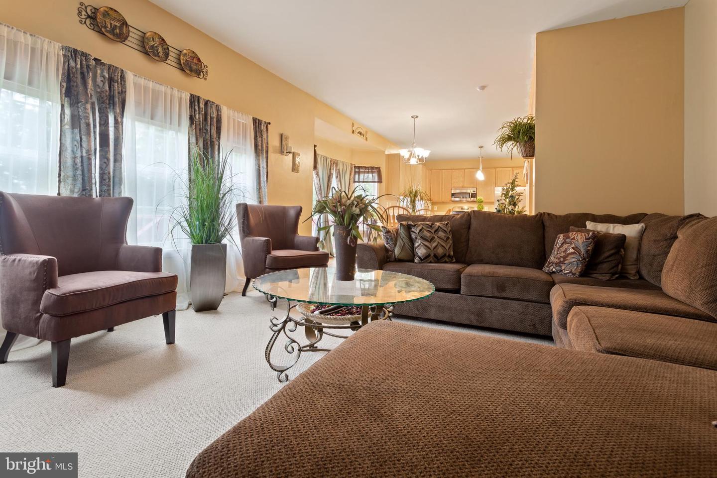 10006 Rider COURT