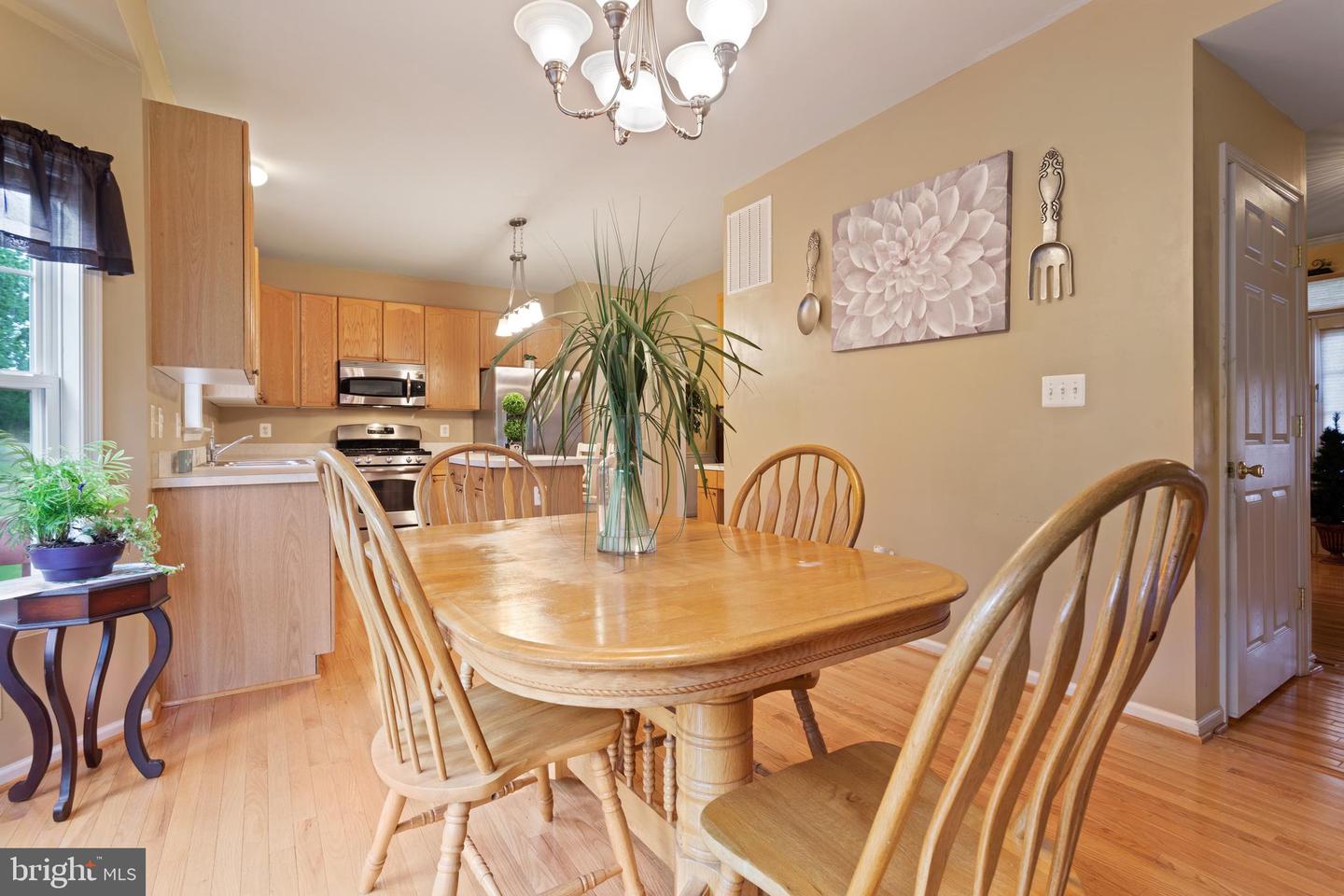 10006 Rider COURT