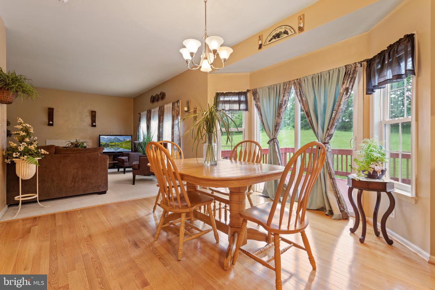 10006 Rider COURT