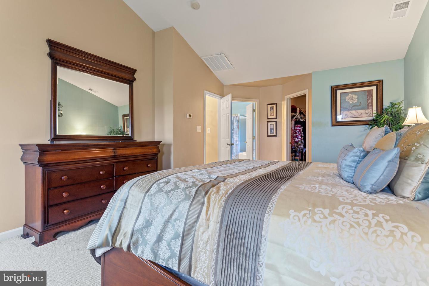 10006 Rider COURT