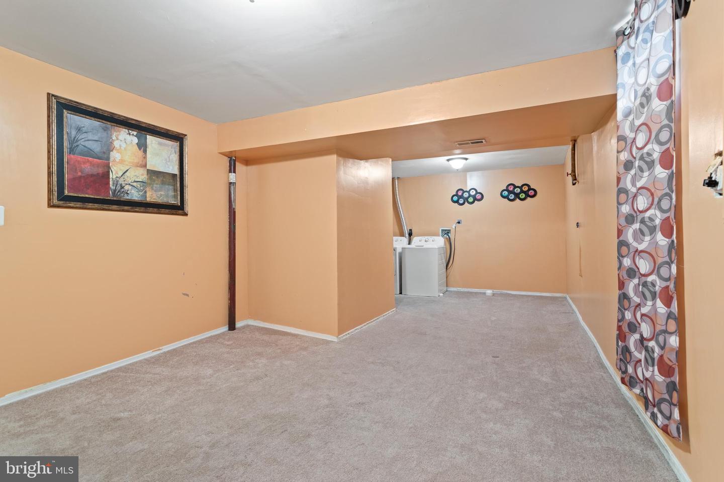 10006 Rider COURT