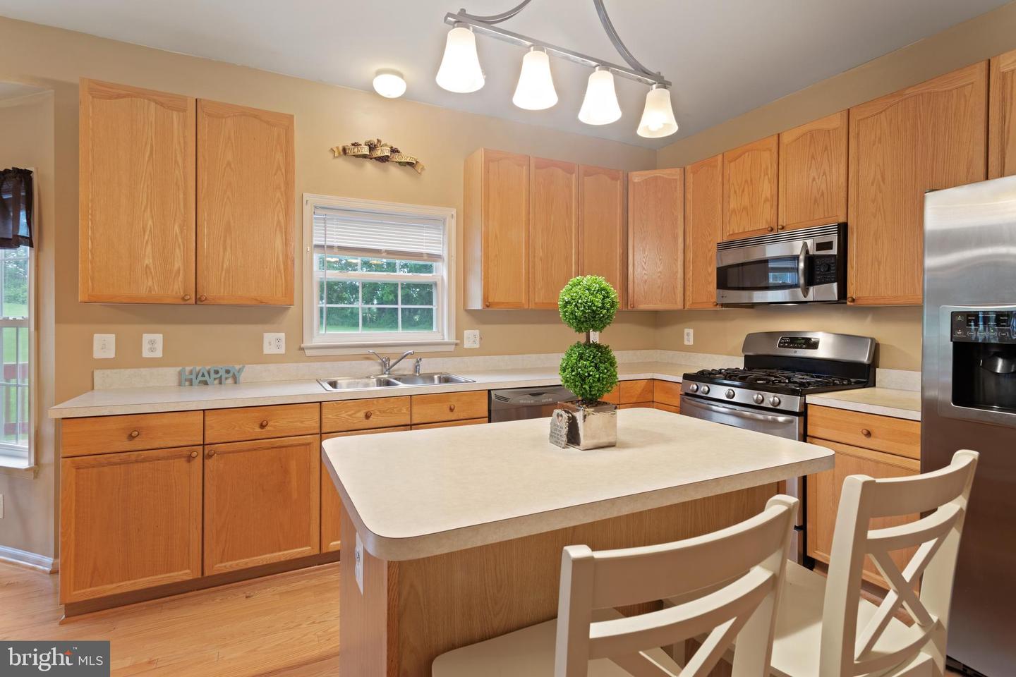 10006 Rider COURT