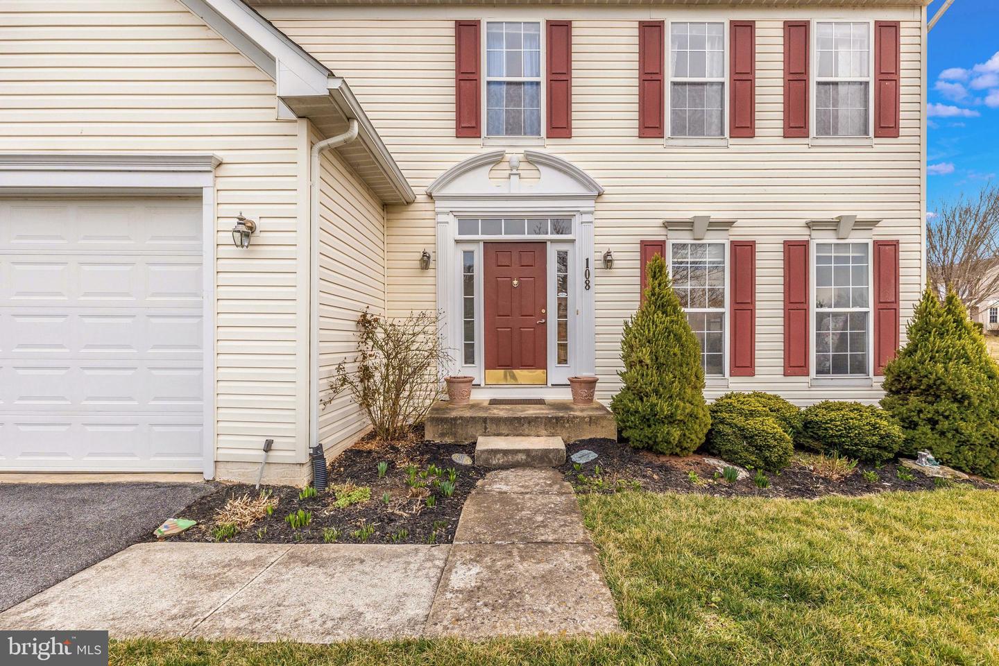 108 Fishing Creek LANE