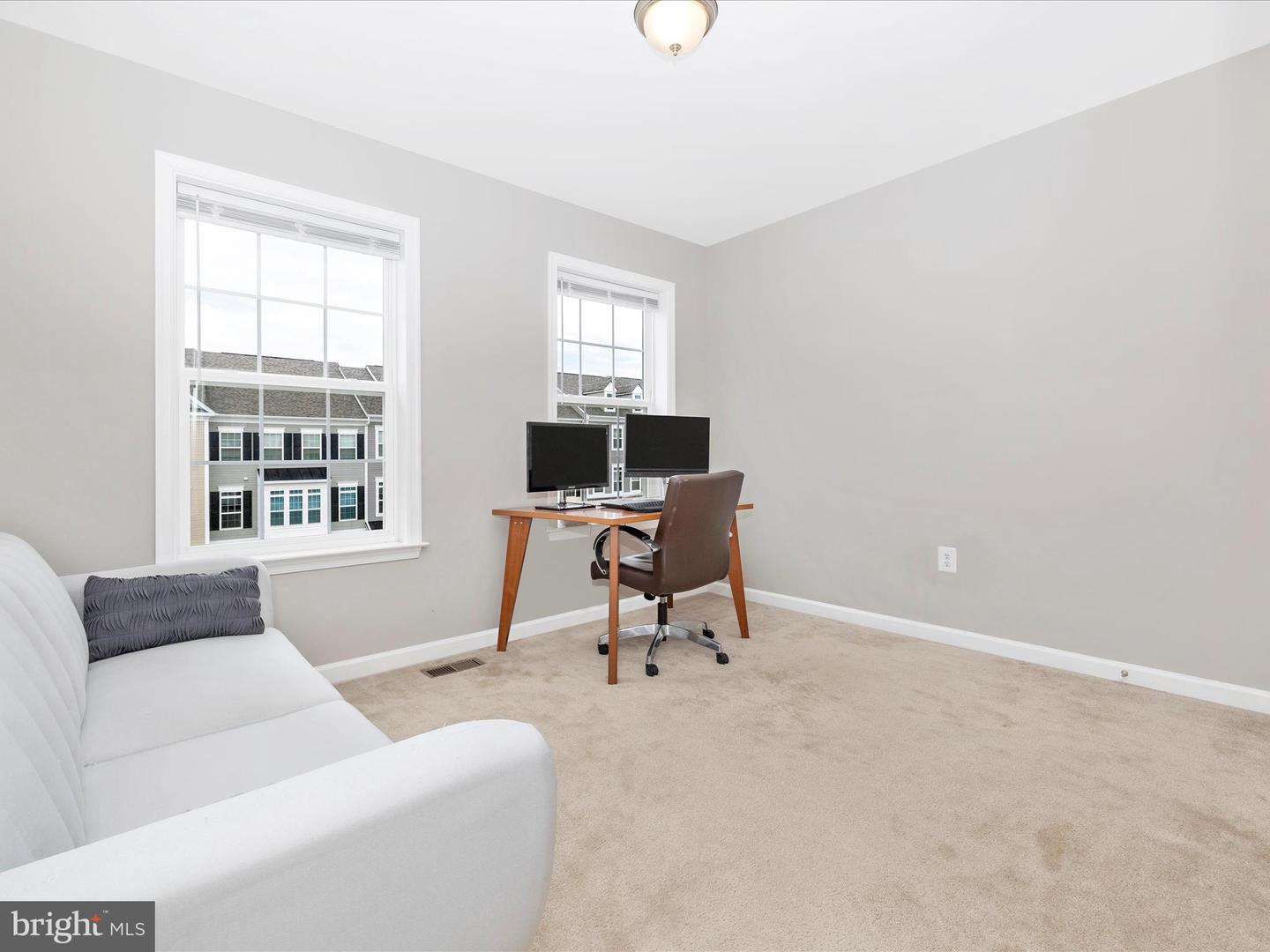 20219 Capital LANE