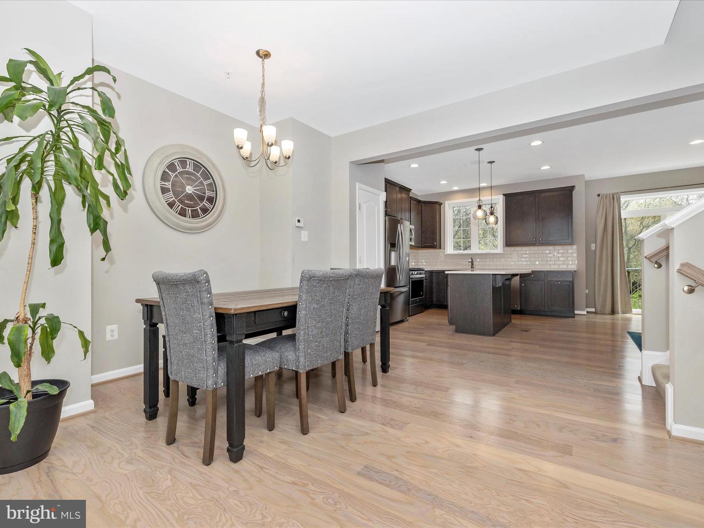 20219 Capital LANE