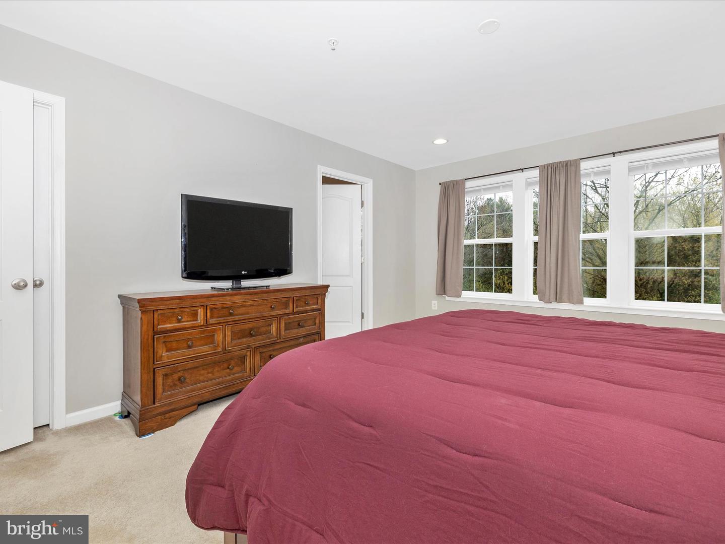 20219 Capital LANE