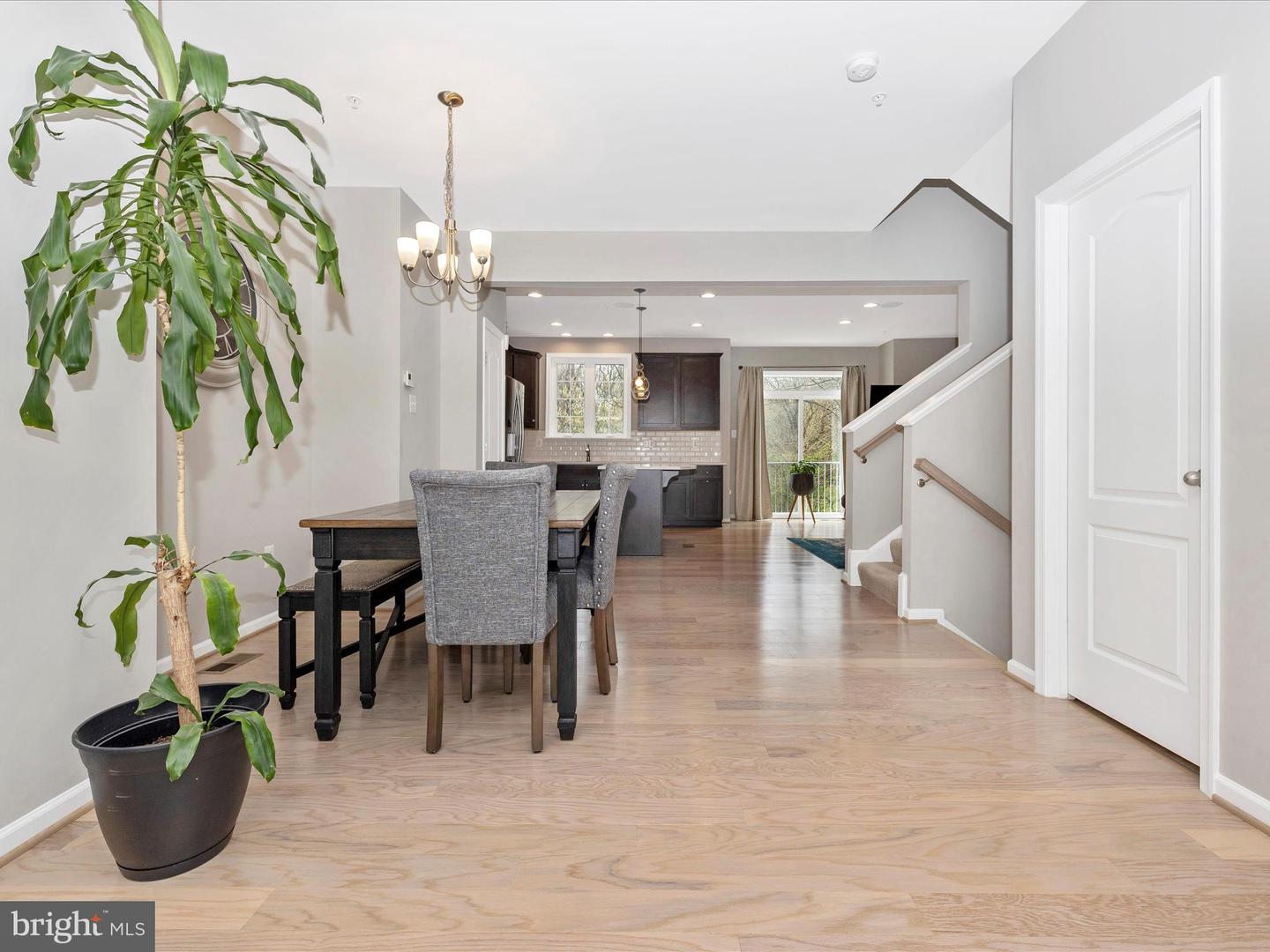 20219 Capital LANE