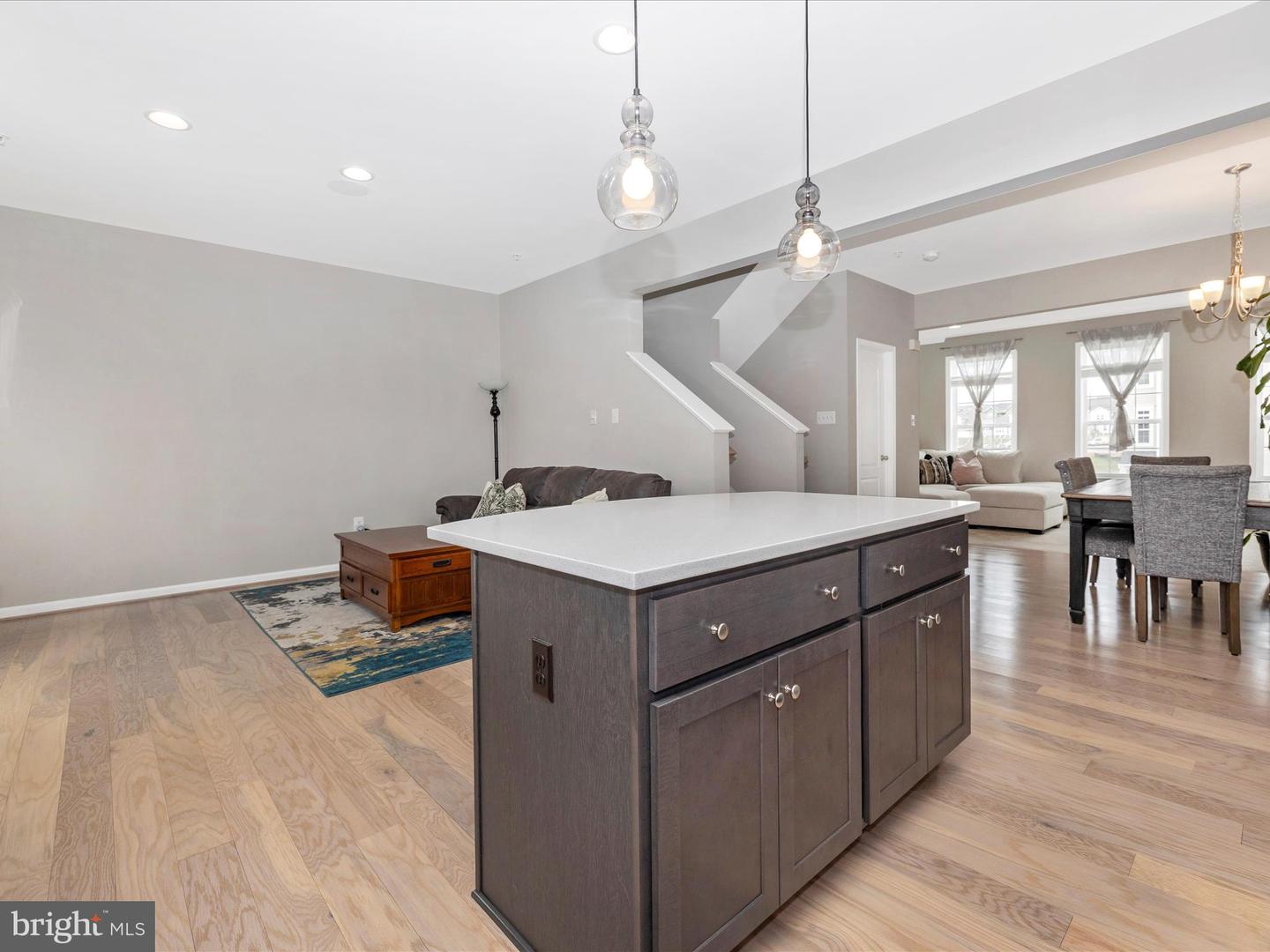 20219 Capital LANE