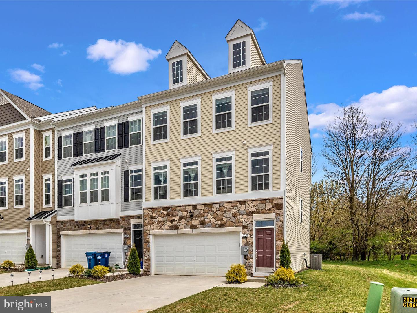 20219 Capital LANE