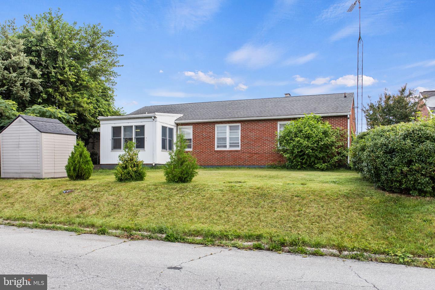 15 Snyder AVENUE