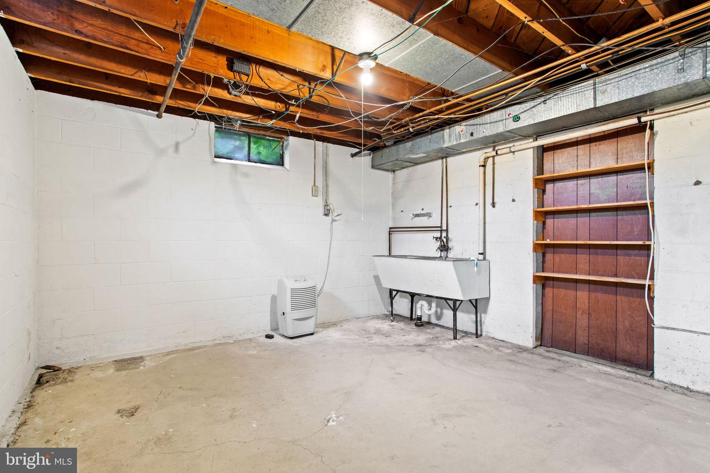 15 Snyder AVENUE