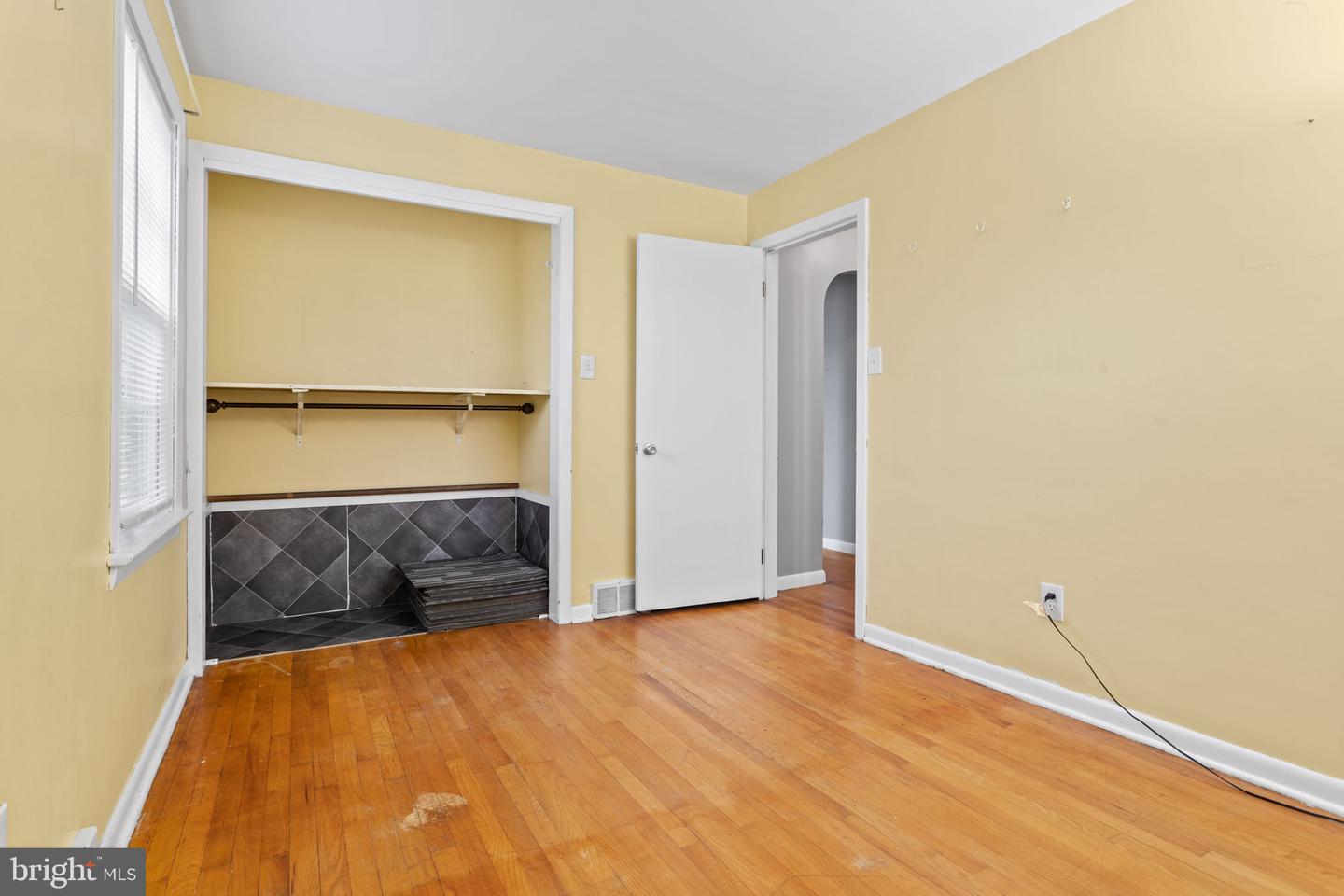 15 Snyder AVENUE