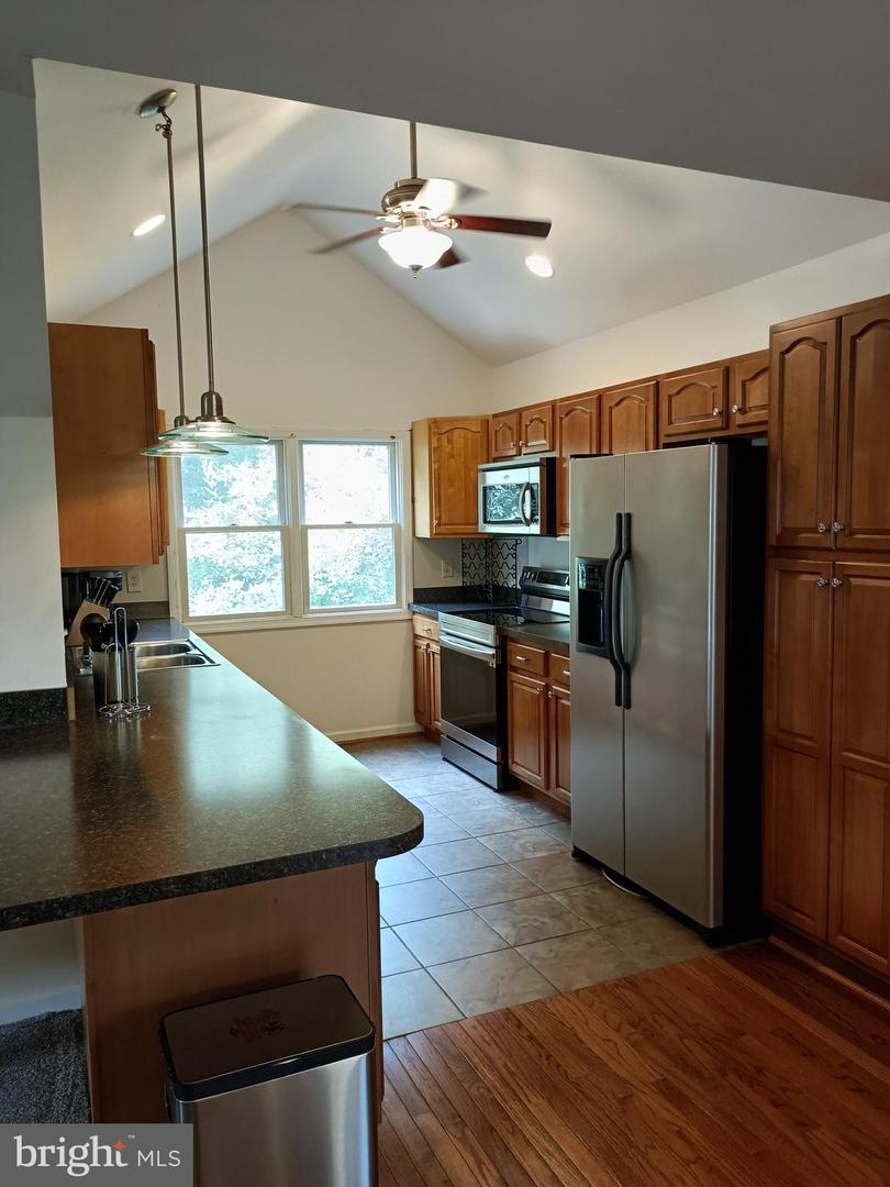 14022 Poplar Grove ROAD