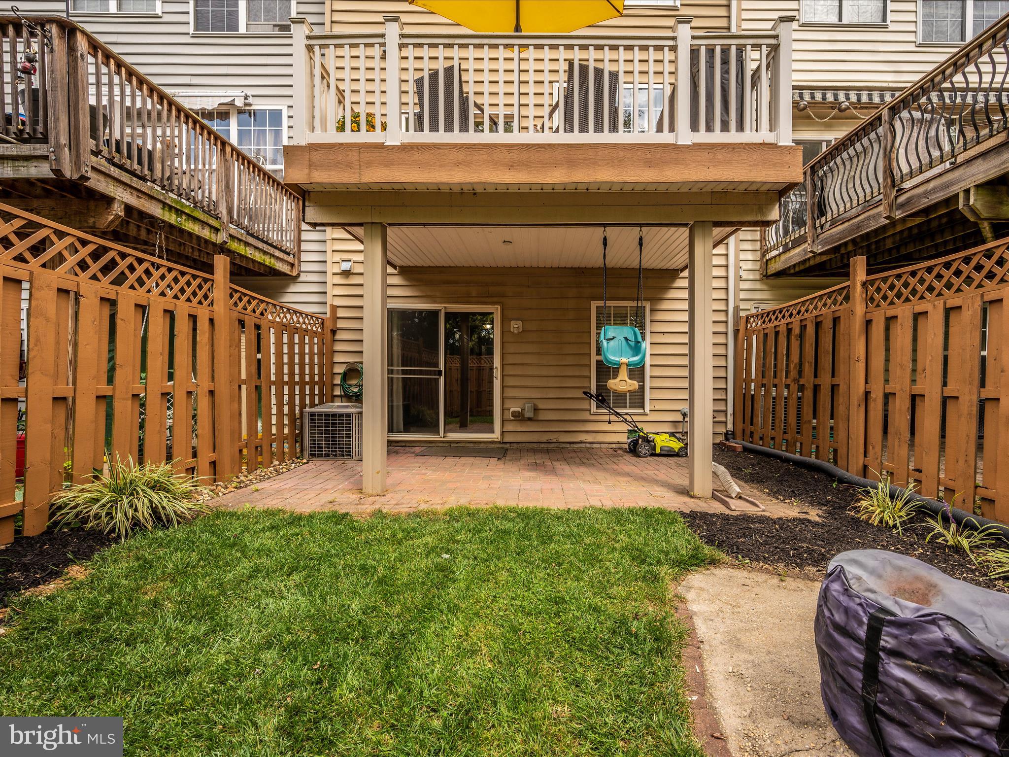 407 Green Fern CIRCLE