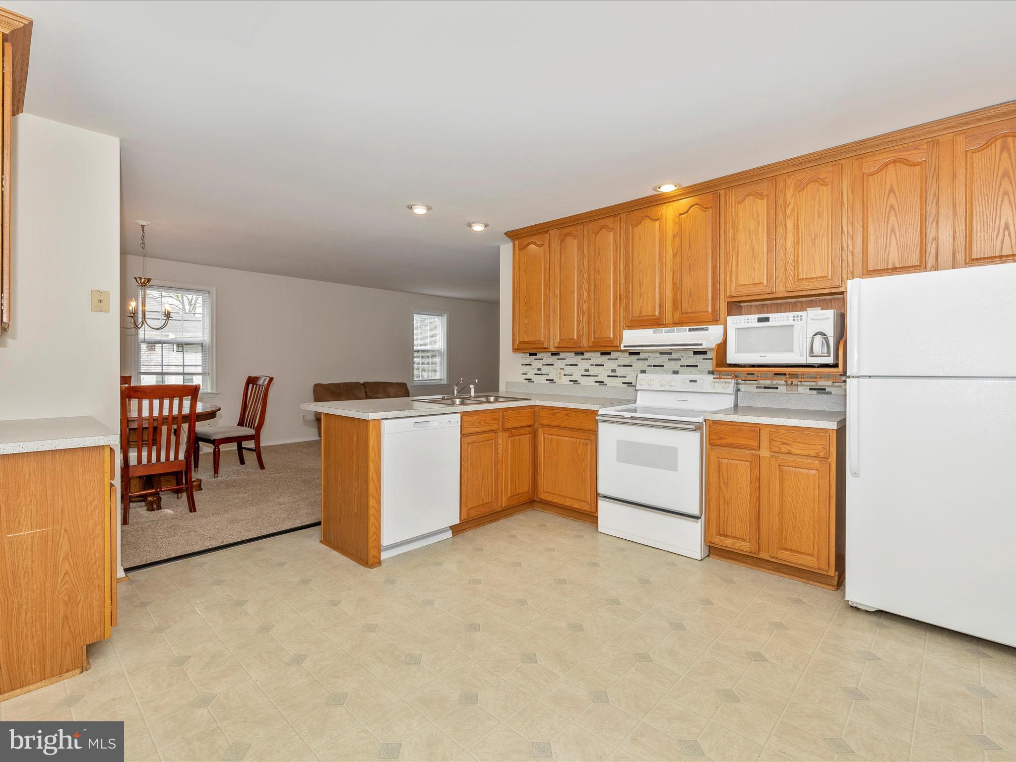 1421 Hamilton Blvd