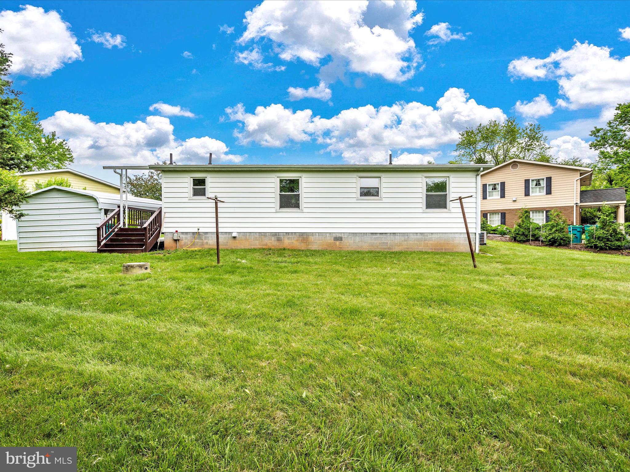 22 Bedrock Ln