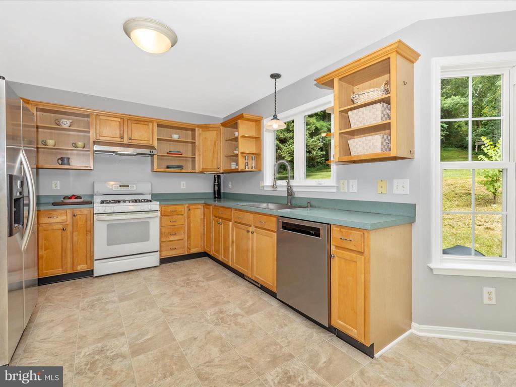 3420 Kaetzel Rd