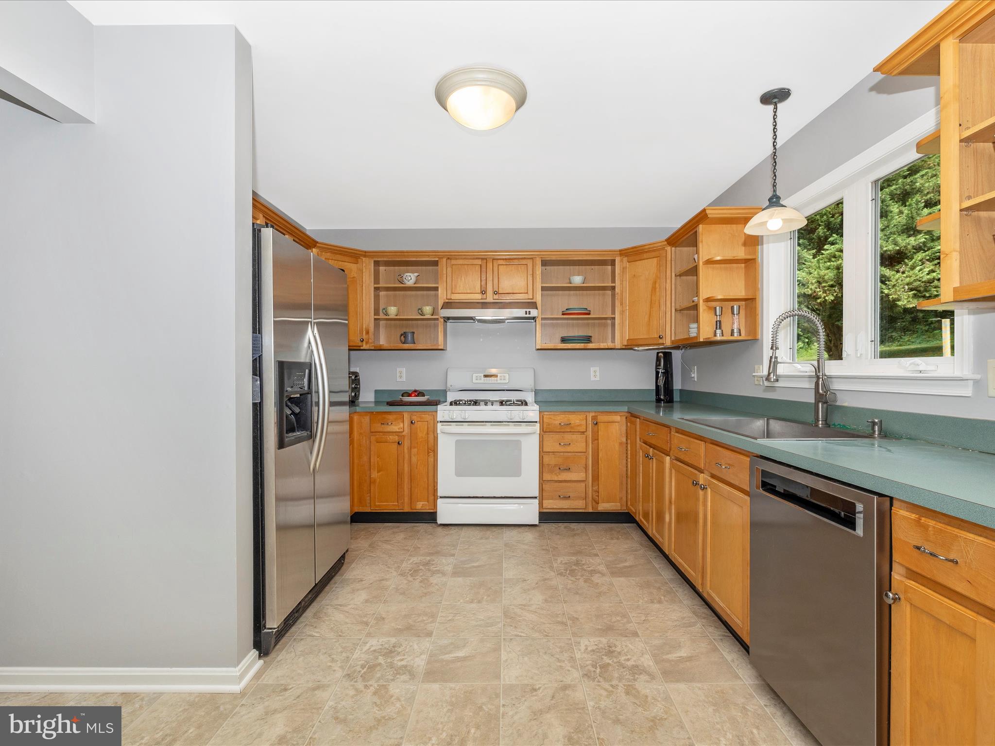 3420 Kaetzel Rd