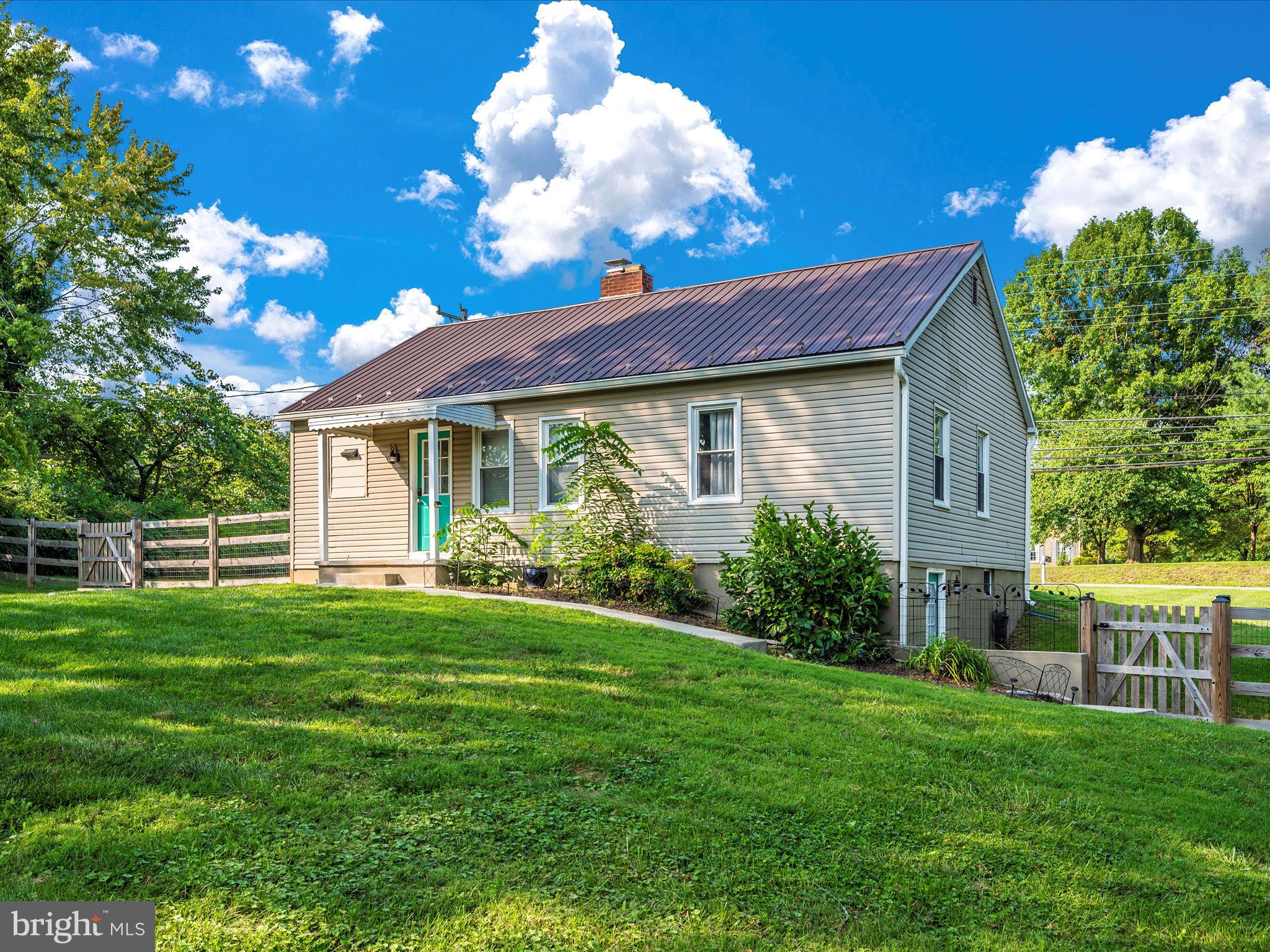 20305 BEAVER CREEK ROAD