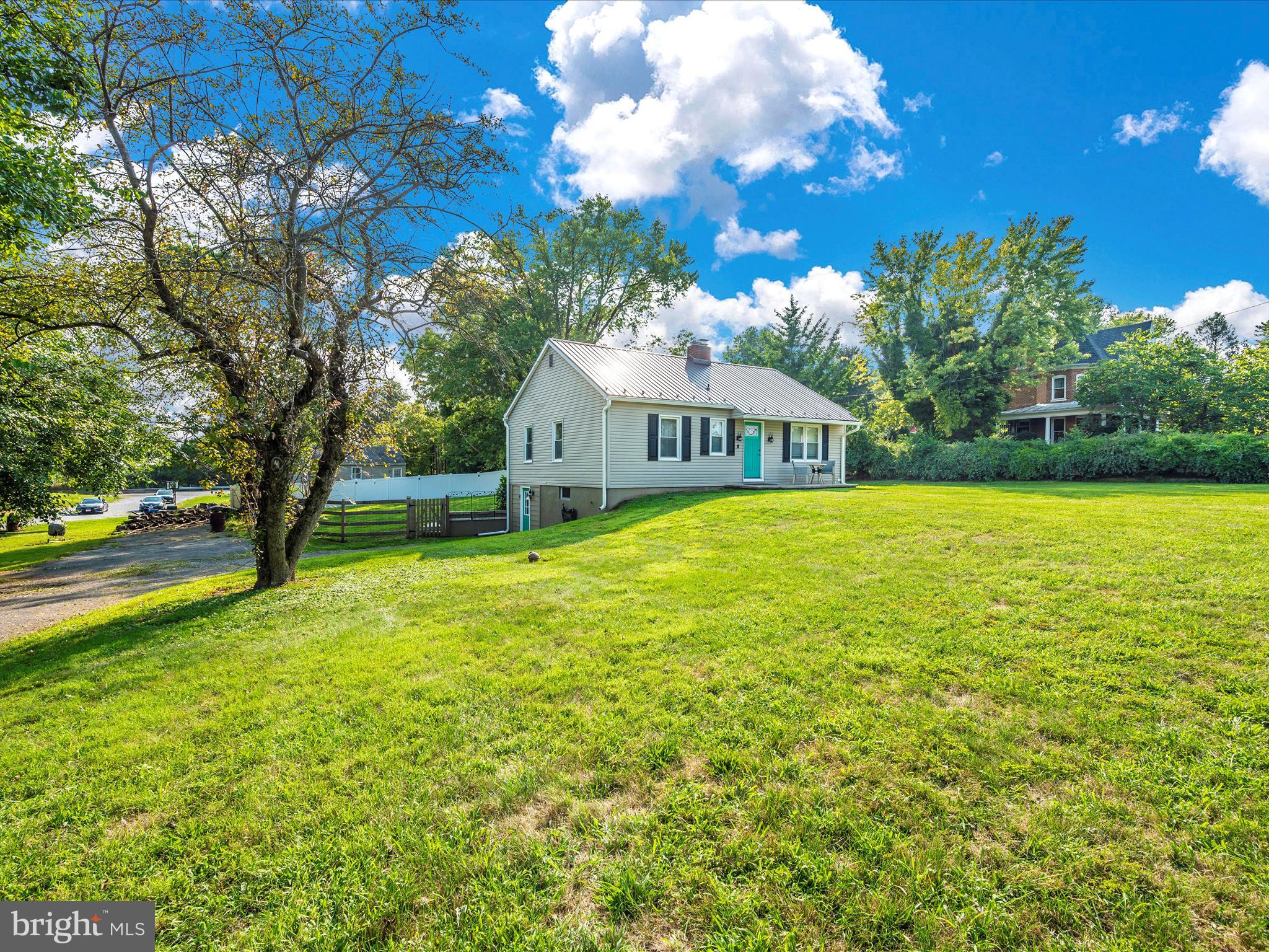 20305 BEAVER CREEK ROAD