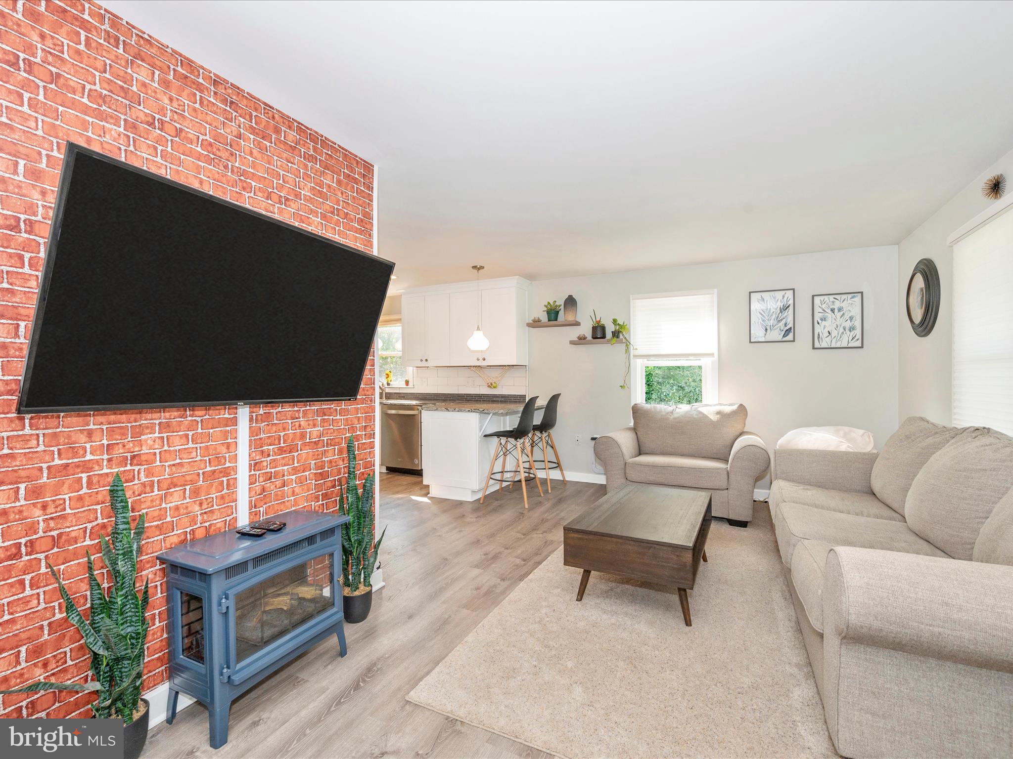 20305 BEAVER CREEK ROAD