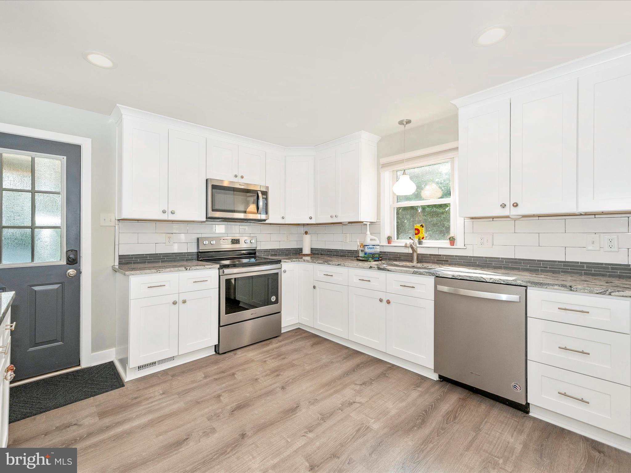 20305 BEAVER CREEK ROAD