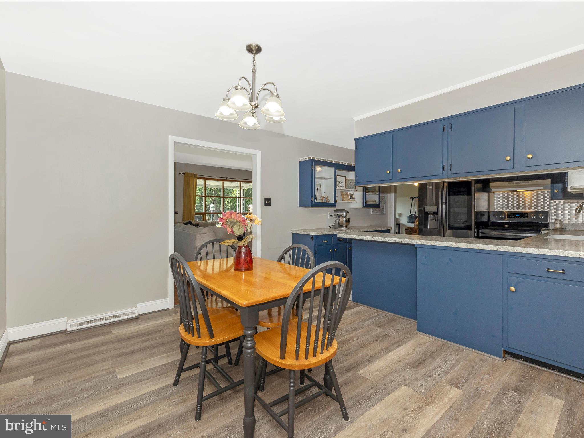 18506 SHERBROOKE DRIVE