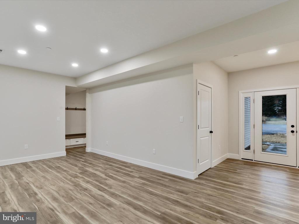 10839 HERSHEY DRIVE