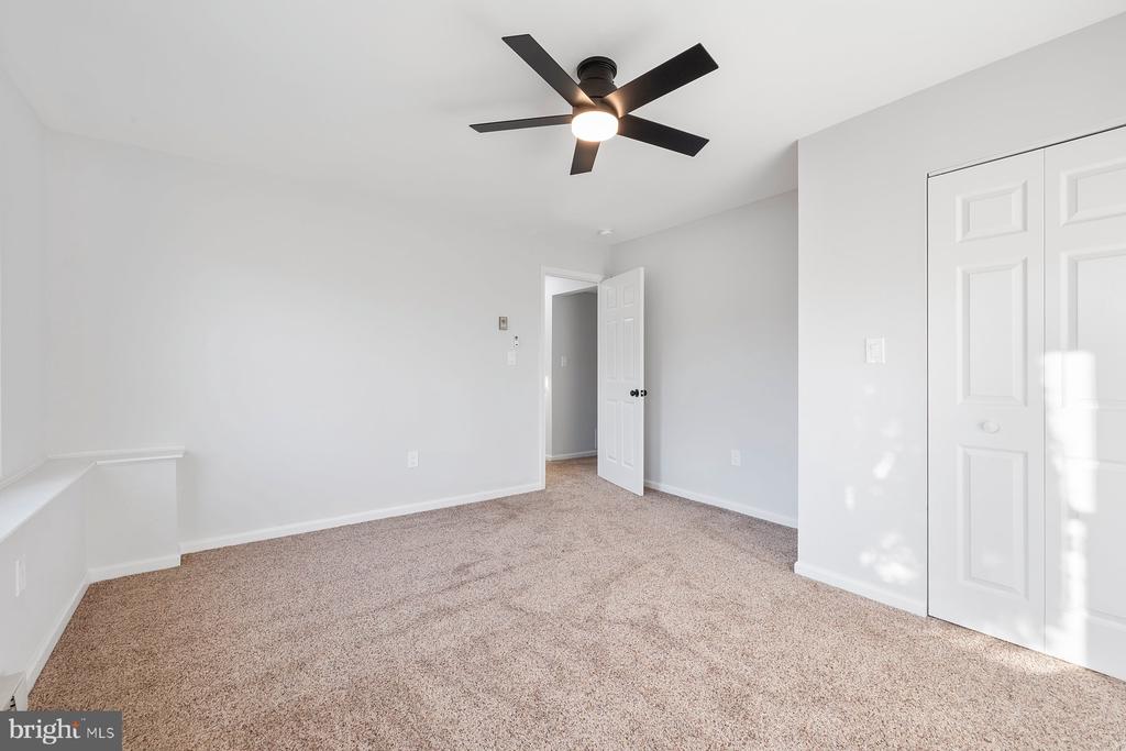 23052 Kateri Ln