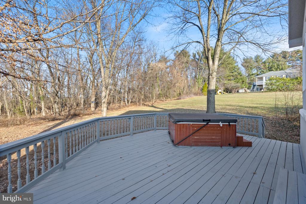 23052 Kateri Ln