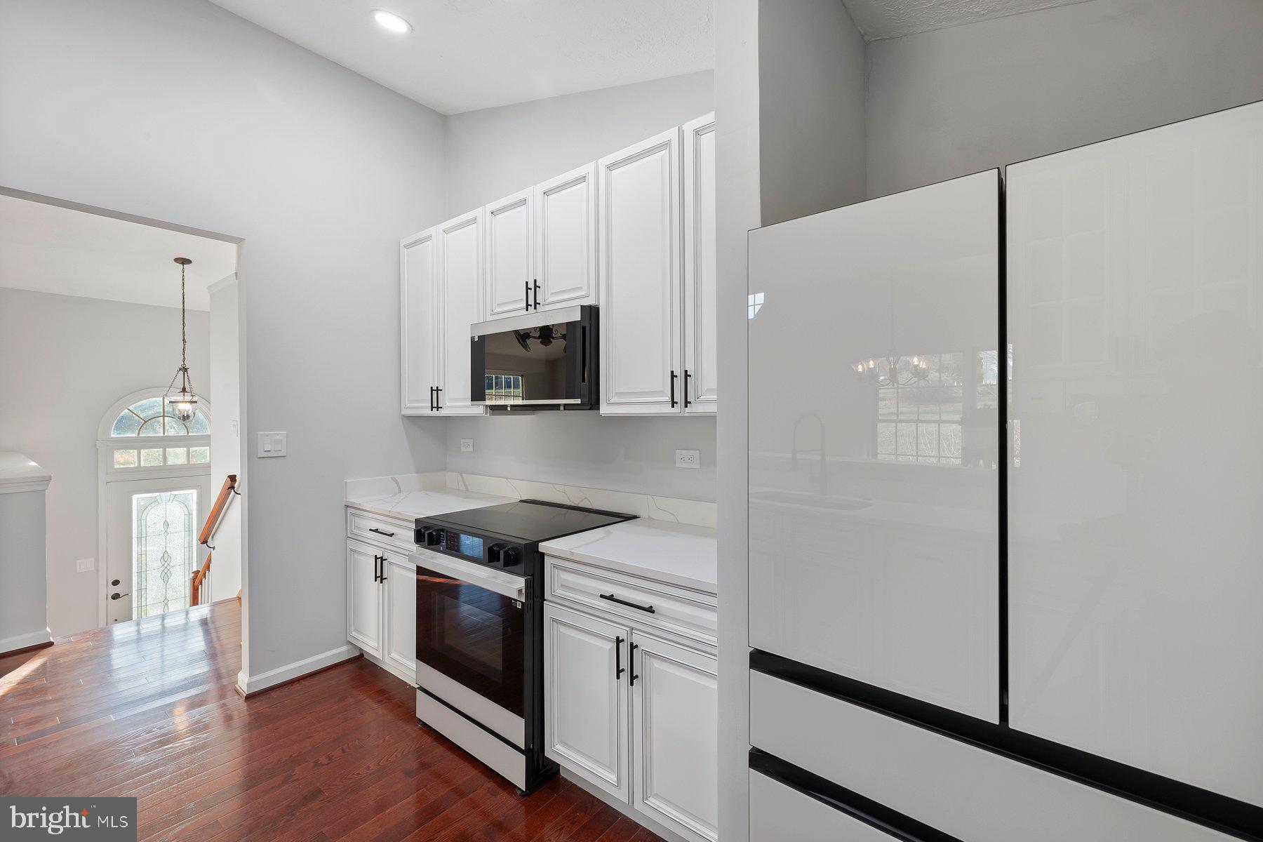 23052 Kateri Ln