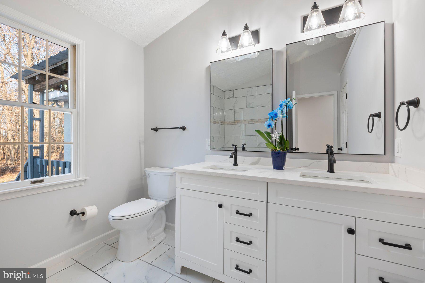 23052 Kateri Ln