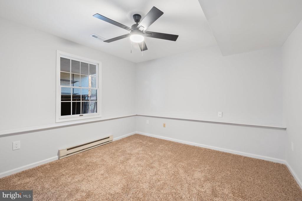 23052 Kateri Ln