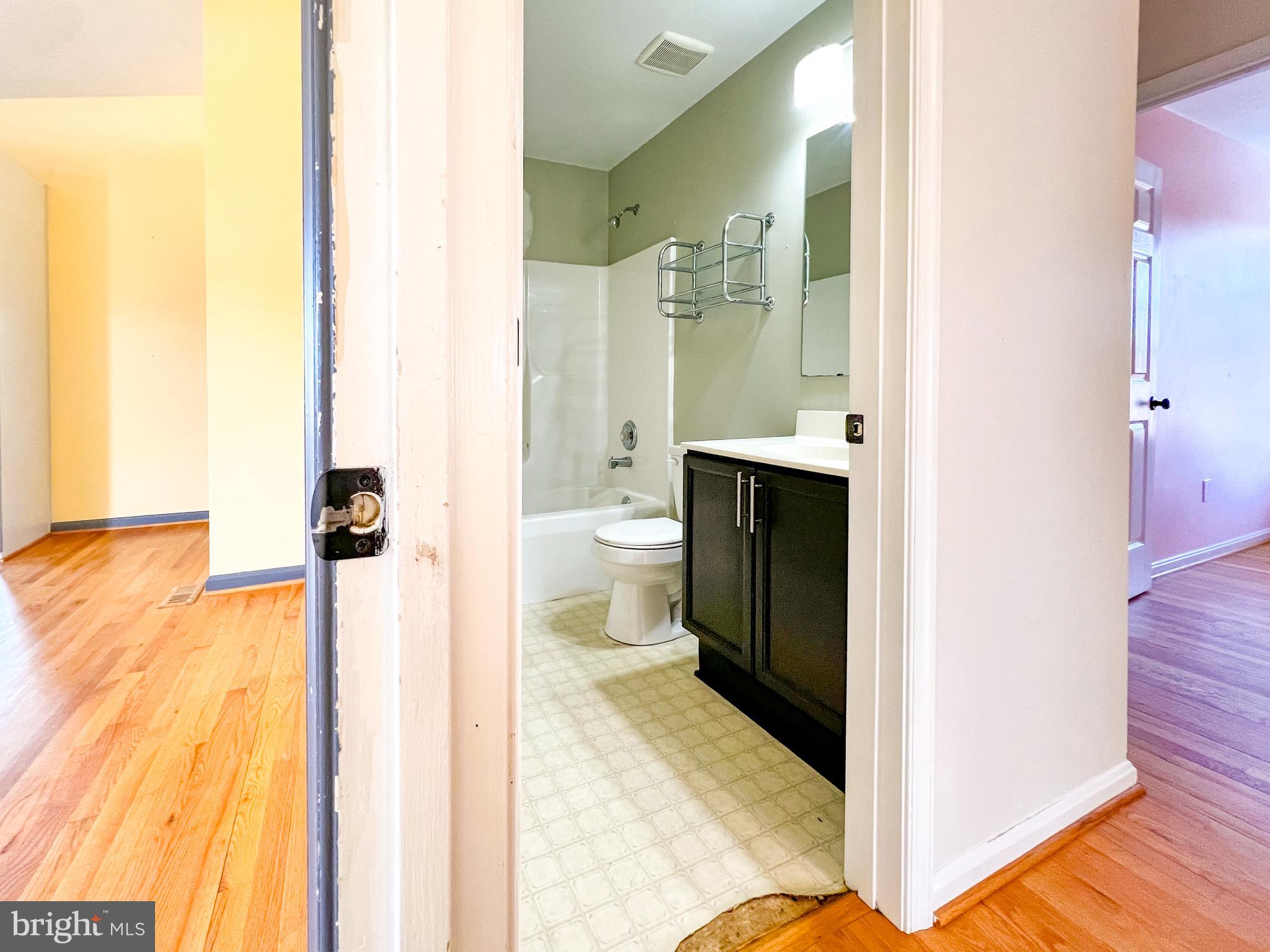 430 Westminster Ct