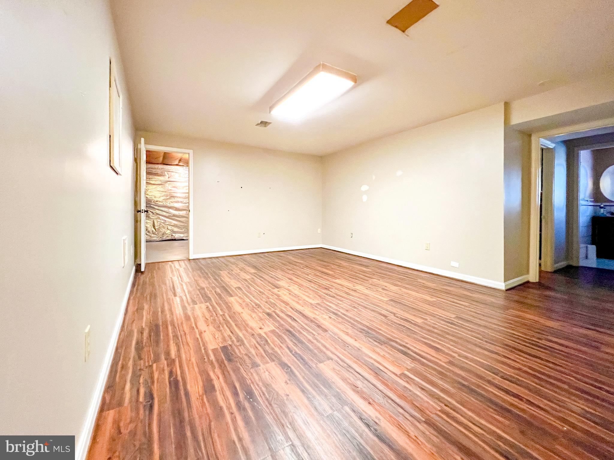 430 Westminster Ct