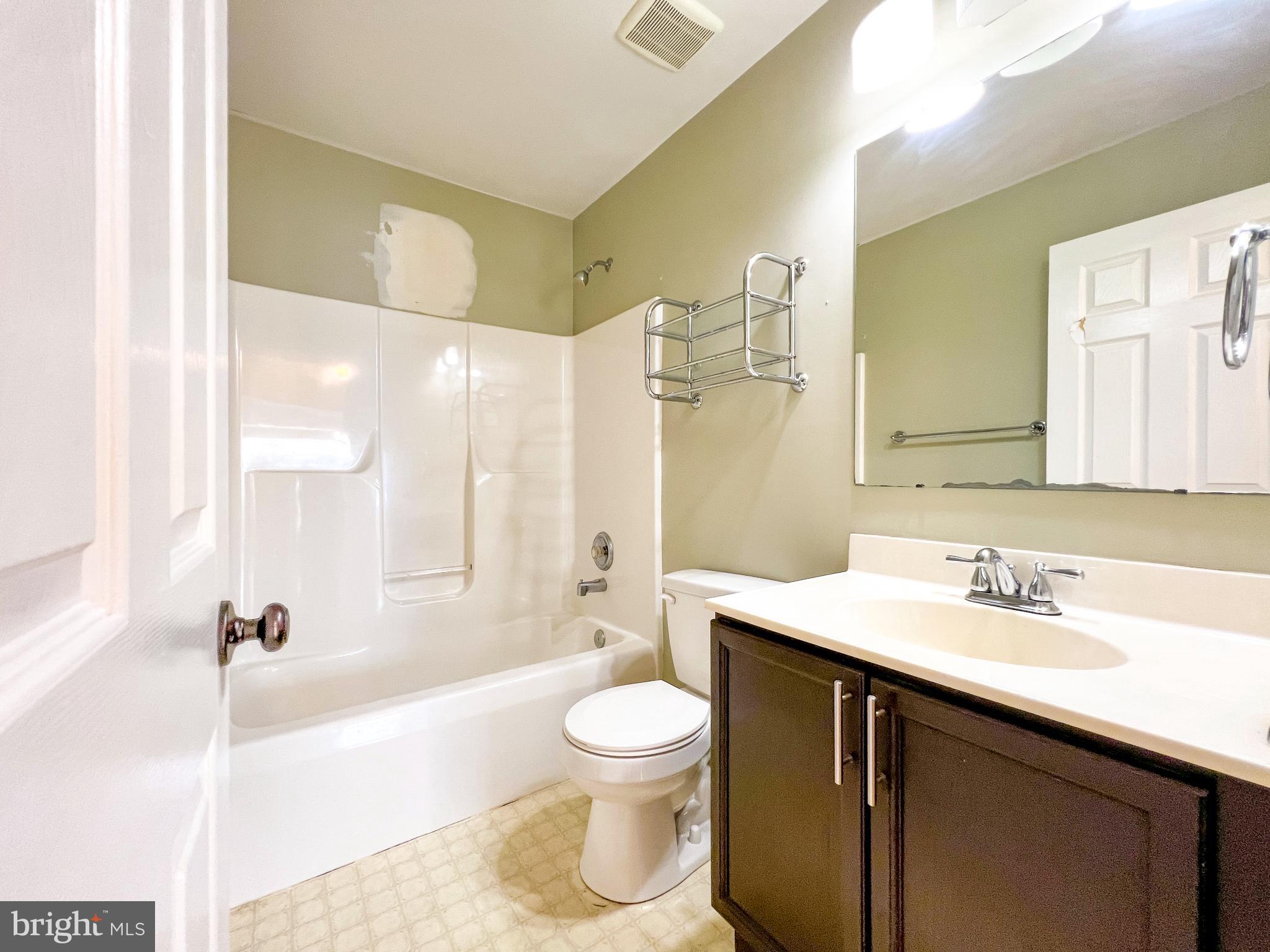 430 Westminster Ct