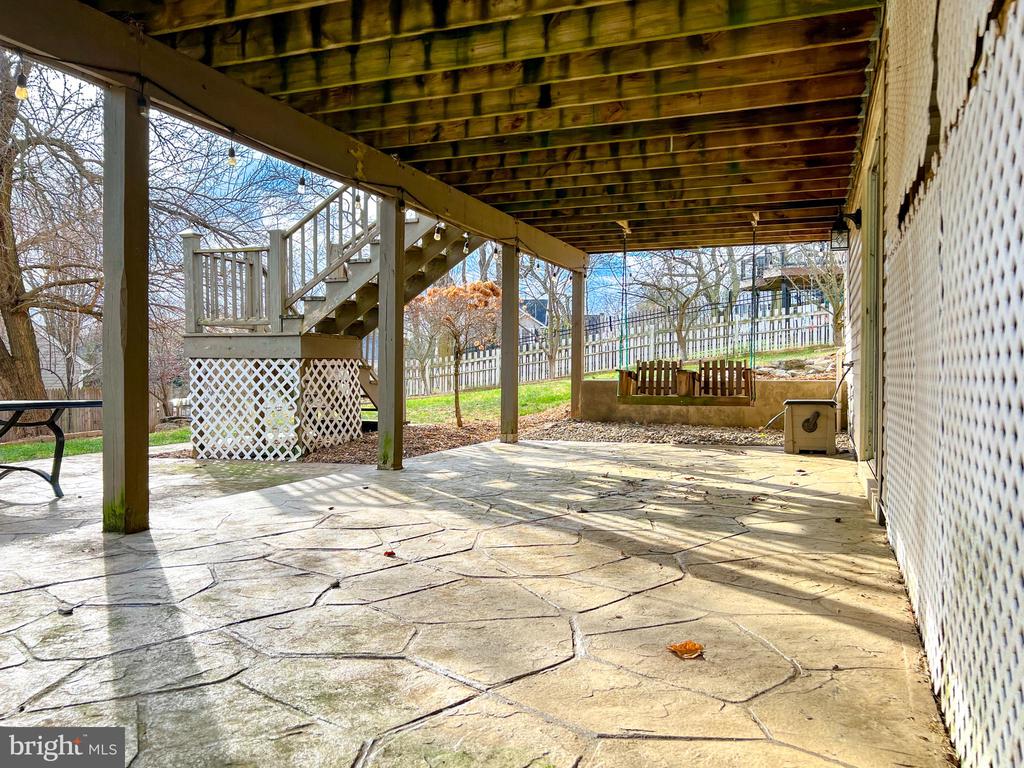 430 Westminster Ct