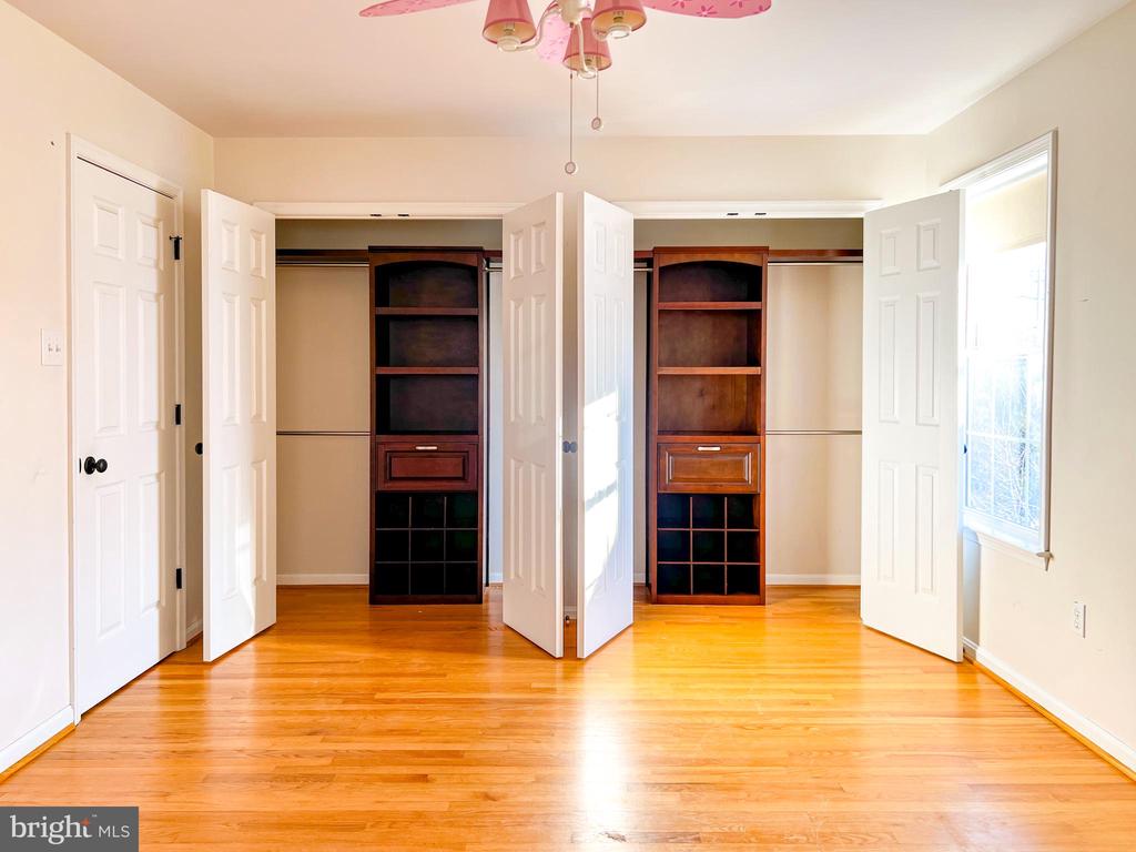 430 Westminster Ct